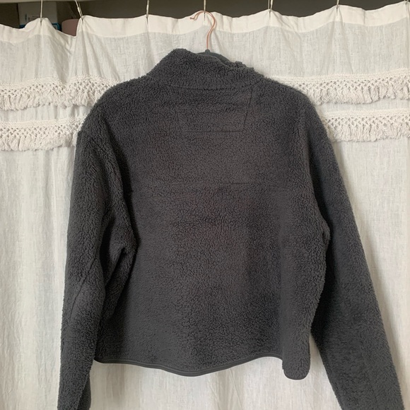 Girlfriend collective dark gray sherpa fuzzy quarter zip jacket - Picture 2 of 3